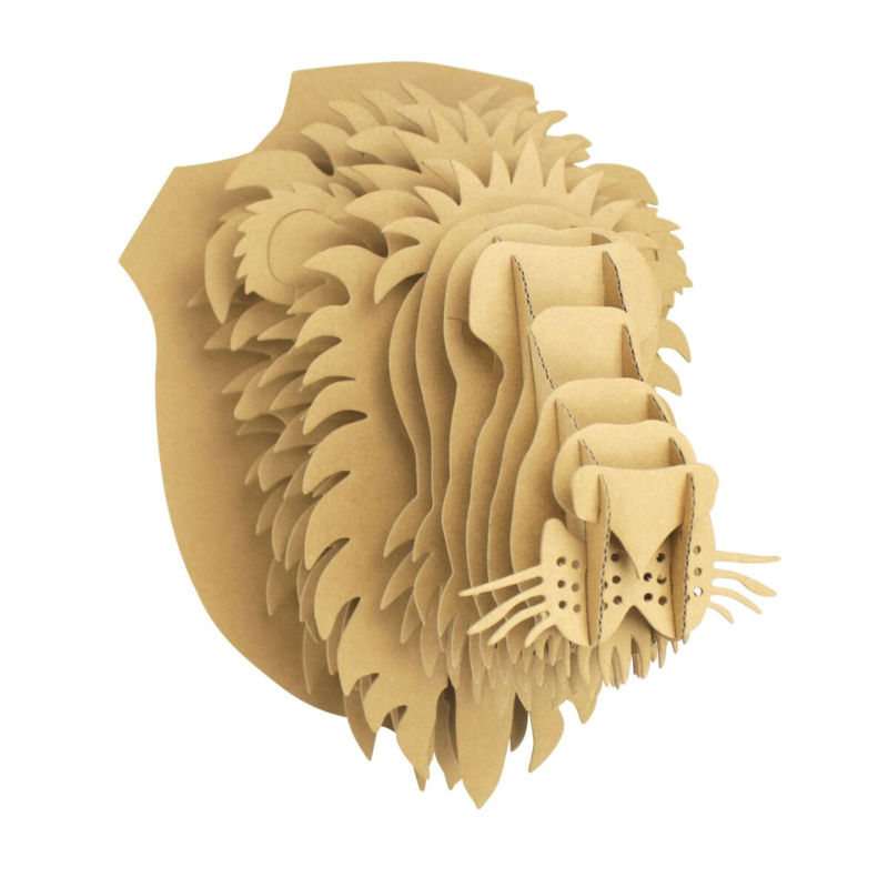 LION CARTON TROPHEE DECORATION